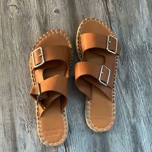 A&F brown sandals like new.  Size 7-8.